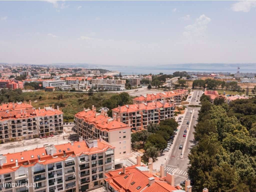 T2 com Garagem a 300mts da Praia - Quinta de São Gonçalo, Carcavelos-34