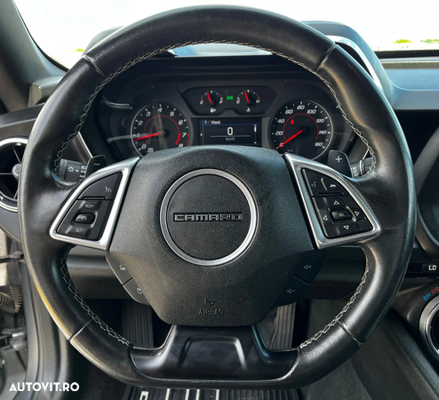 Chevrolet Camaro - 12