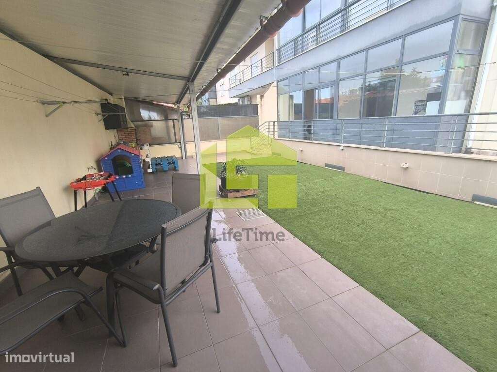 Apartamento T3 Com  terraço privativo-18