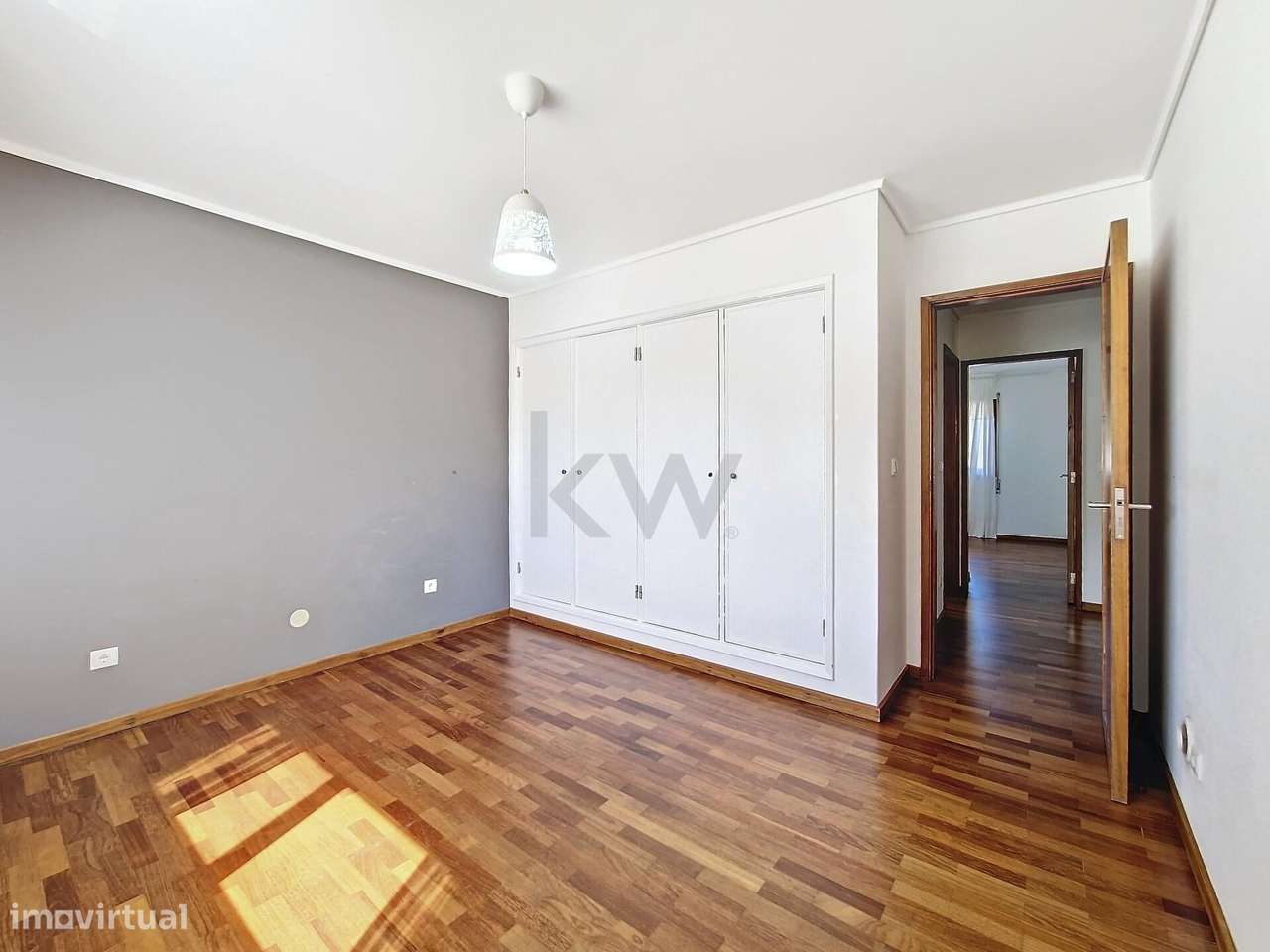 Moradia com 6 quartos, piscina aquecida, anexo e terreno com 2500m2 em-31