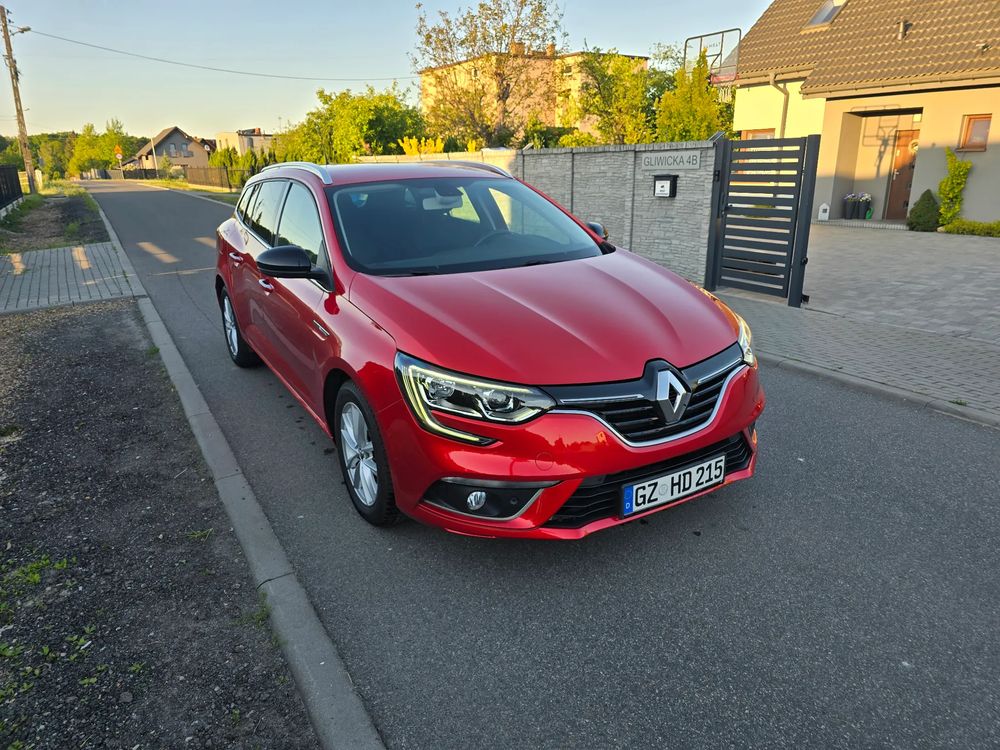 Renault Megane IV TCe 140 GPF LIMITED 2018