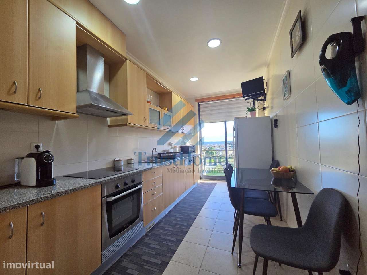 T3+1 em Alferrarede com 2 Box e arrecadação com 35m2-12