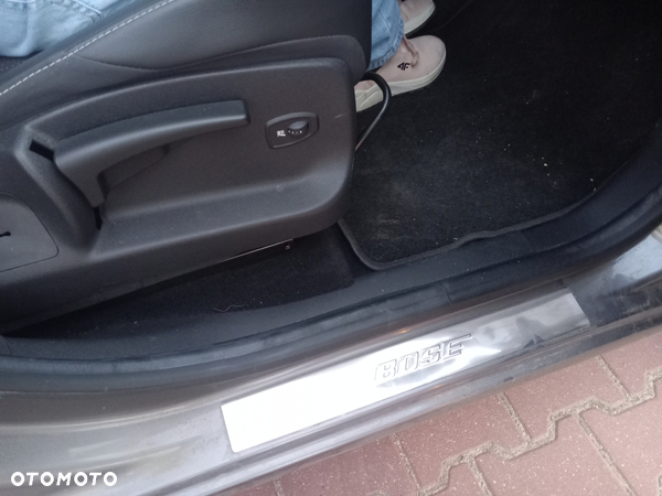 Renault Scenic ENERGY TCe 115 Bose Edition - 24