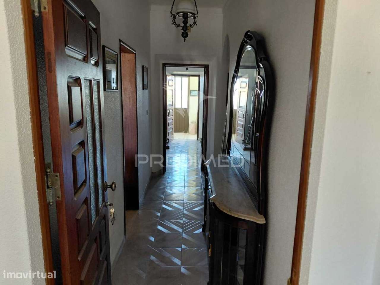 R/C de Moradia Mobilada e Equipada, S.Francisco da Serra. - Grande imagem: 2/19