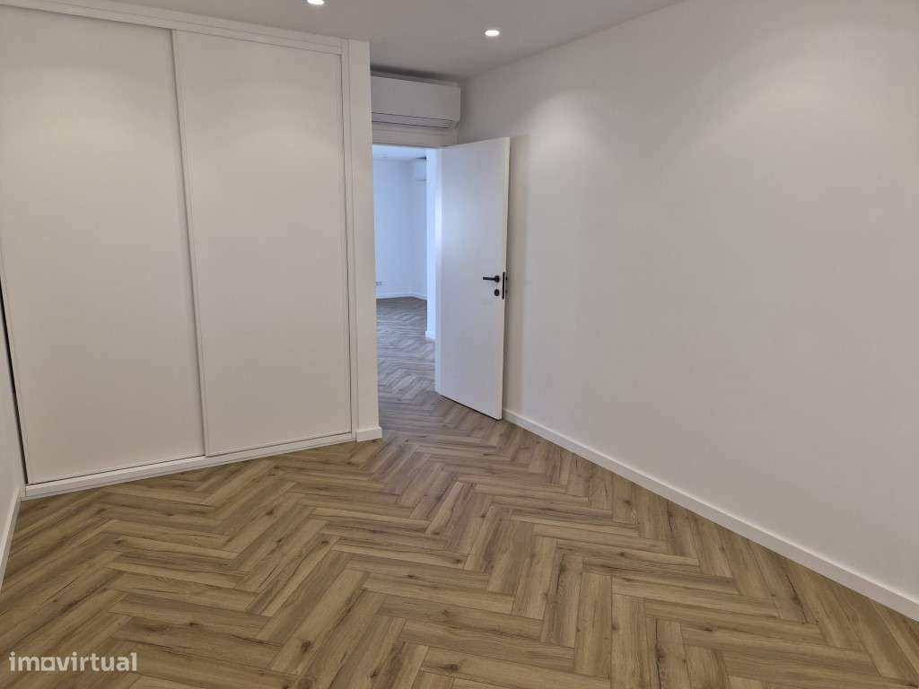 Excelente Apartamento T2 em Quarteira com Acabamentos de Luxo - Opo...-6