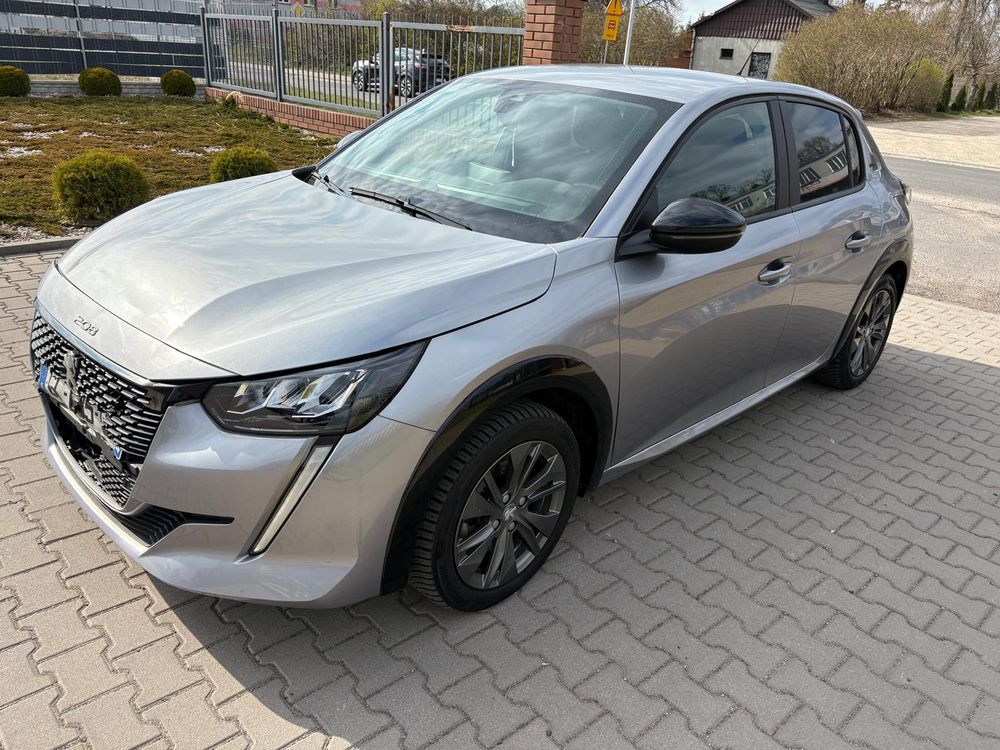 Peugeot 208 II Elektromotor 136 Style 2022