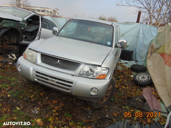 Carenaj aparatori noroi fata mitsubishi Pajero 2004 SUV Argintiu - 2