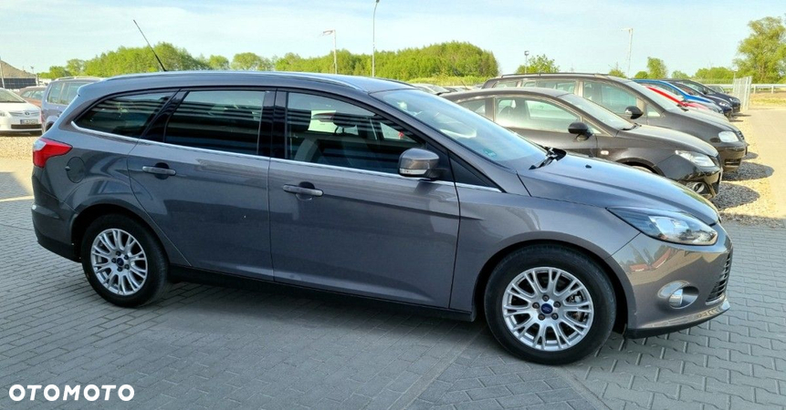 Ford Focus - 26