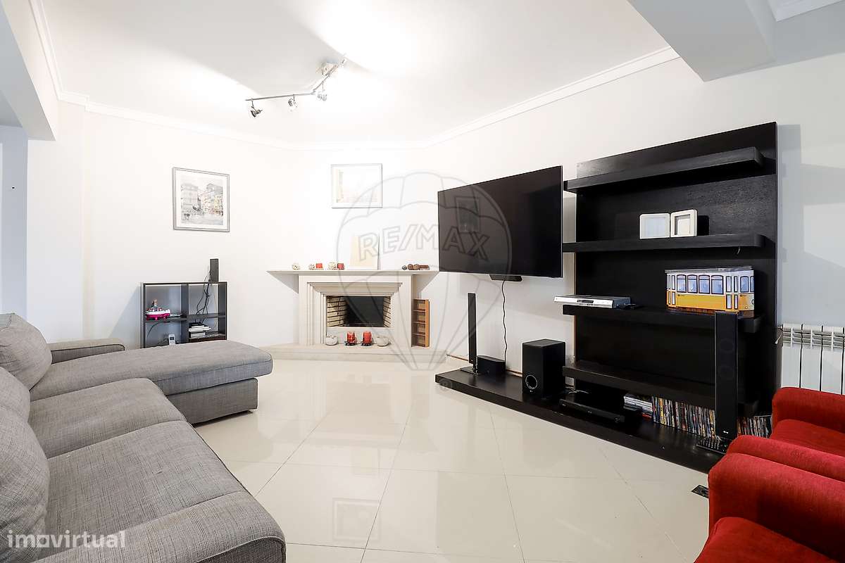 Moradia T6 para venda-41