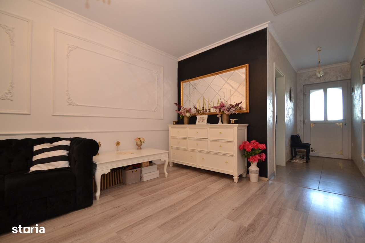 de vanzare 1/2 duplex, mobilat, utilat, in Sanmihaiu Roman-1