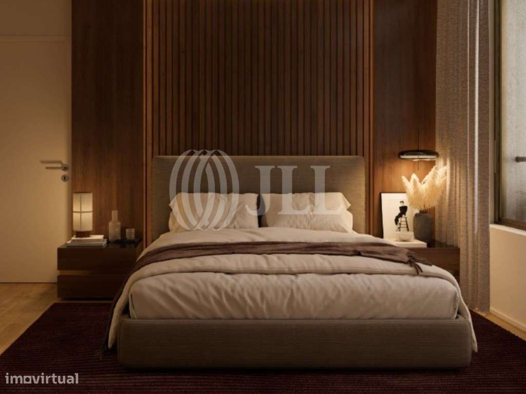 Apartamento T4 Duplex, próximo à Avenida da Boavista - Grande imagem: 4/14