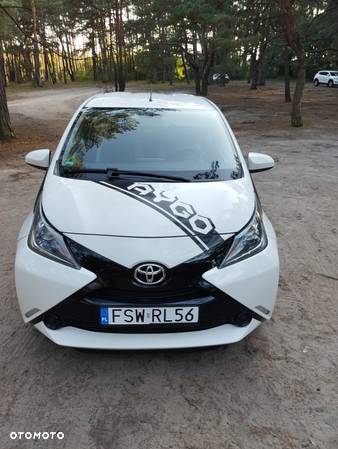 Toyota Aygo x - 2