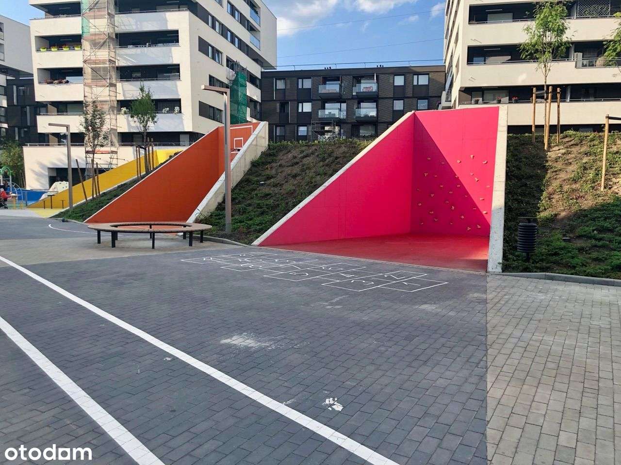 Słoneczny pokój na osiedlu Botaniczna - Pełny obrazek: 3/11