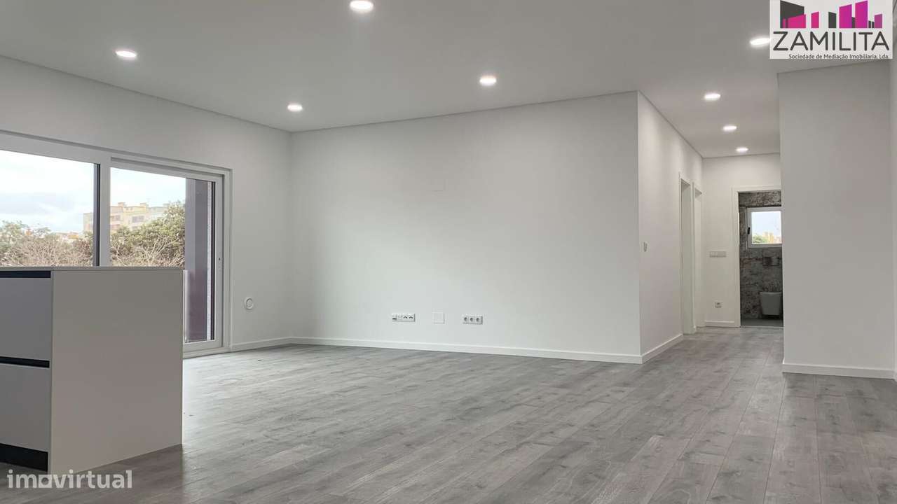 Apartamento T3 - Aldeia de Paio Pires - Grande imagem: 4/13