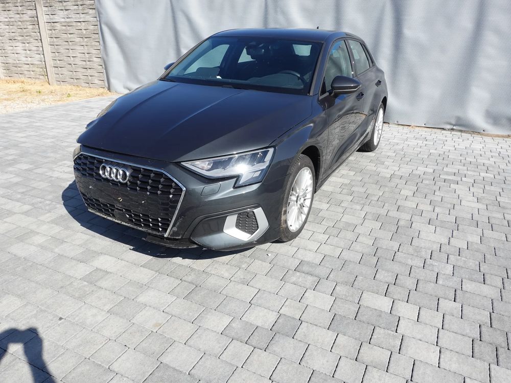 Audi A3 8Y (2020 - ) 35 TFSI advanced 2024