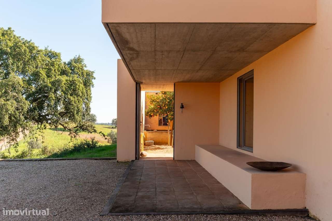 Moradia T4 com piscina, Beja - Grande imagem: 2/55