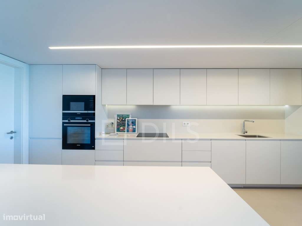 Penthouse T4 em Vila Nova de Gaia na Quinta Marques Gomes-11