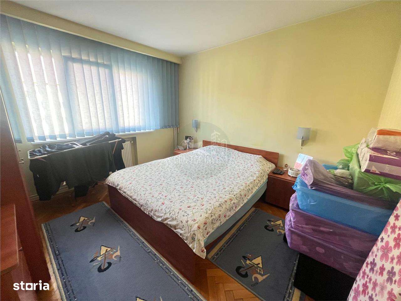 Apartament 3 camere decomandat si pivnita zona Vasile Aaron - Imagine principală: 2/12