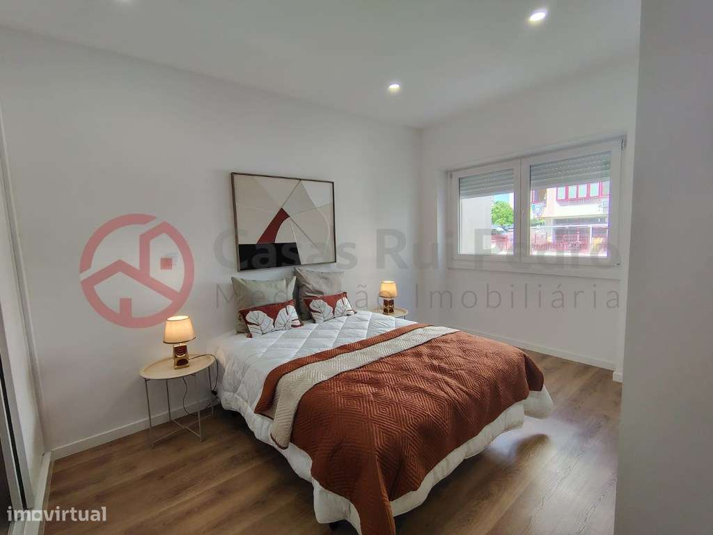 Apartamento T3 totalmente remodelado, em prédio com elevador, Benfi... - Grande imagem: 4/16