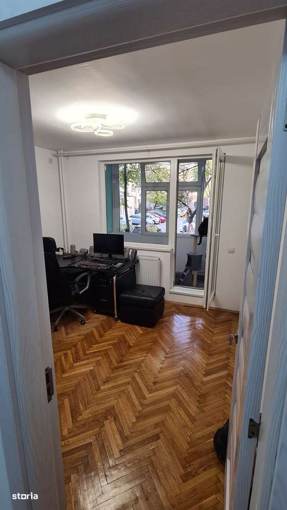Apartament cu 3 camere de vanzare in zona Obor-8