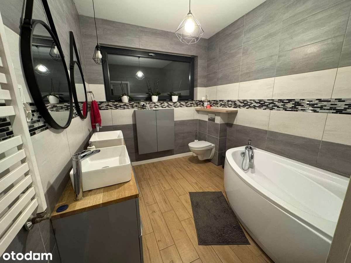 Dom jednorodzinny ze stawem na dużej działce, Pośród jezior i lasów - Pełny obrazek: 4/20