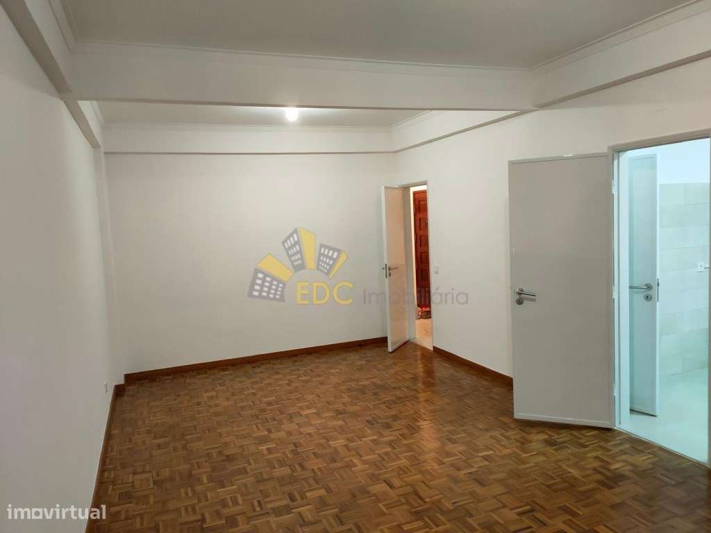 Apartamento T2 | Idanha- Belas | Não perca a oportunidade, marque j... - Grande imagem: 4/14