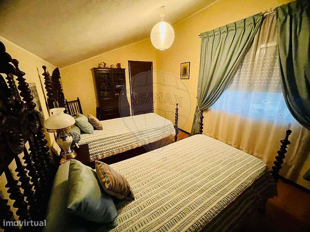 Moradia T4 para venda-15