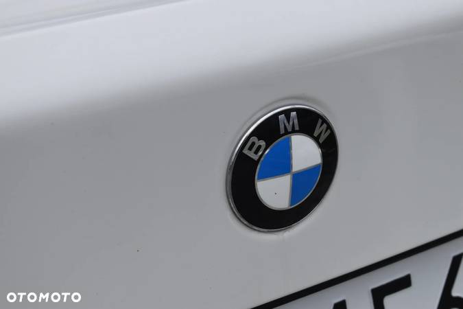 BMW Seria 5 520i - 12