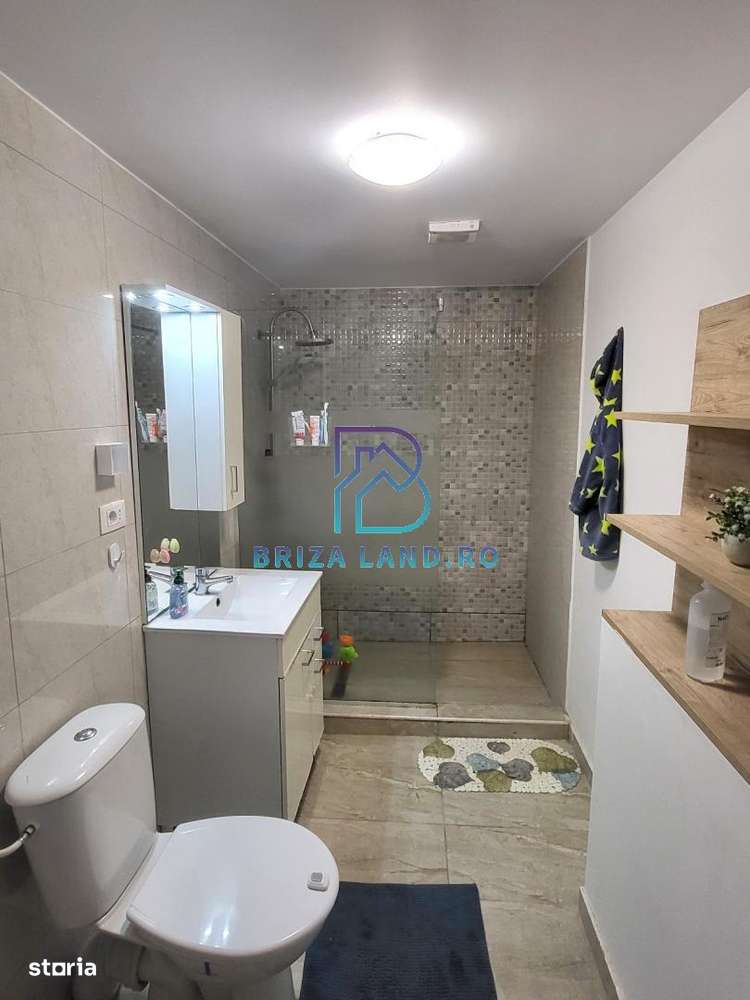 Soseaua Chitilei, zona Crusovat, casa 4 camere, doua bai, teren 259mp-6