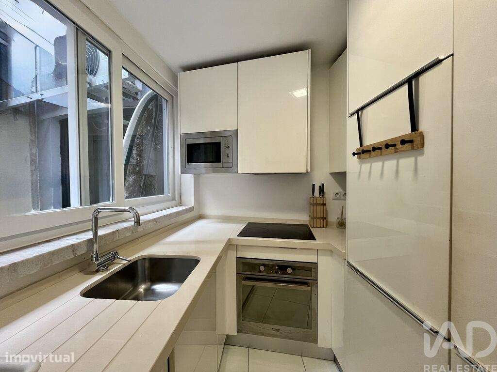 Apartamento T1 em Santo António - Grande imagem: 5/18