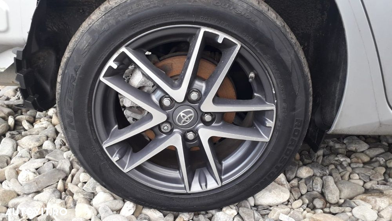 Set jante originale Toyota Auris pe 16'' cu anvelope. - 1