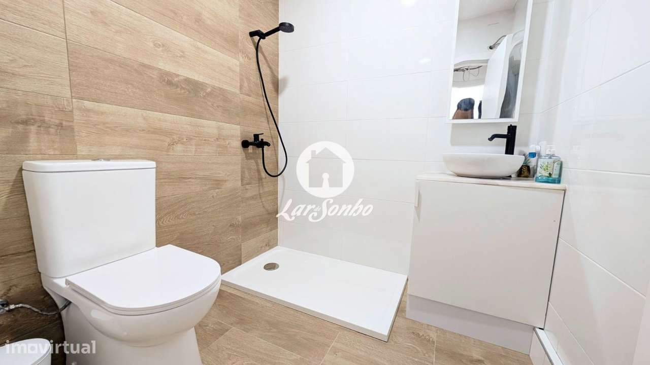 loja transformada em T1 em Balazar, Póvoa de Varzim - Grande imagem: 5/9