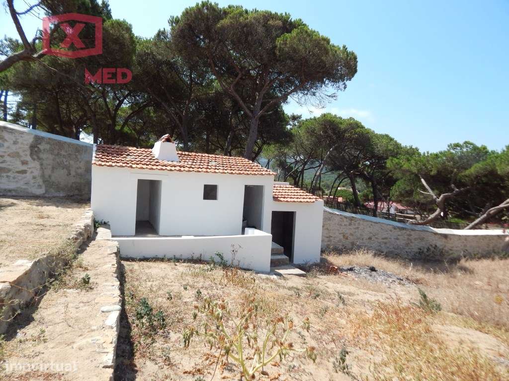 Moradia Tradicional Totalmente Recuperada - A 5 Minutos da Praia-25