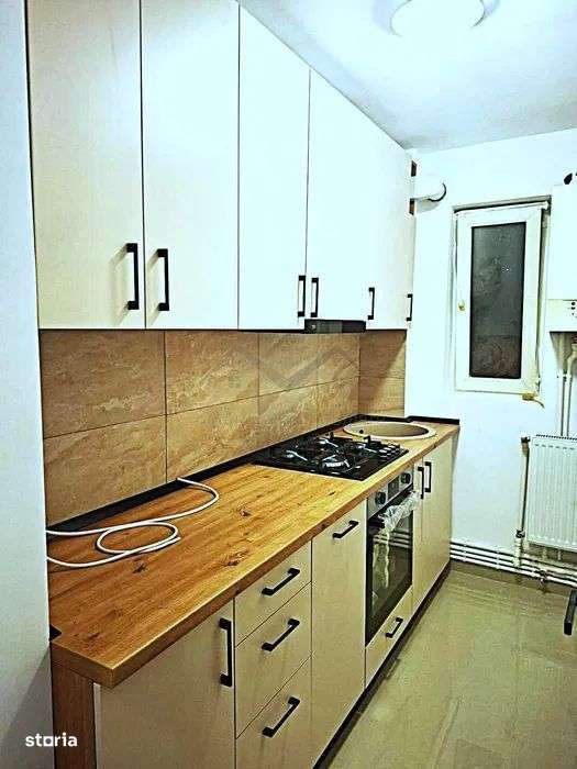 Apartament 3 camere pacurari etajul 2-6