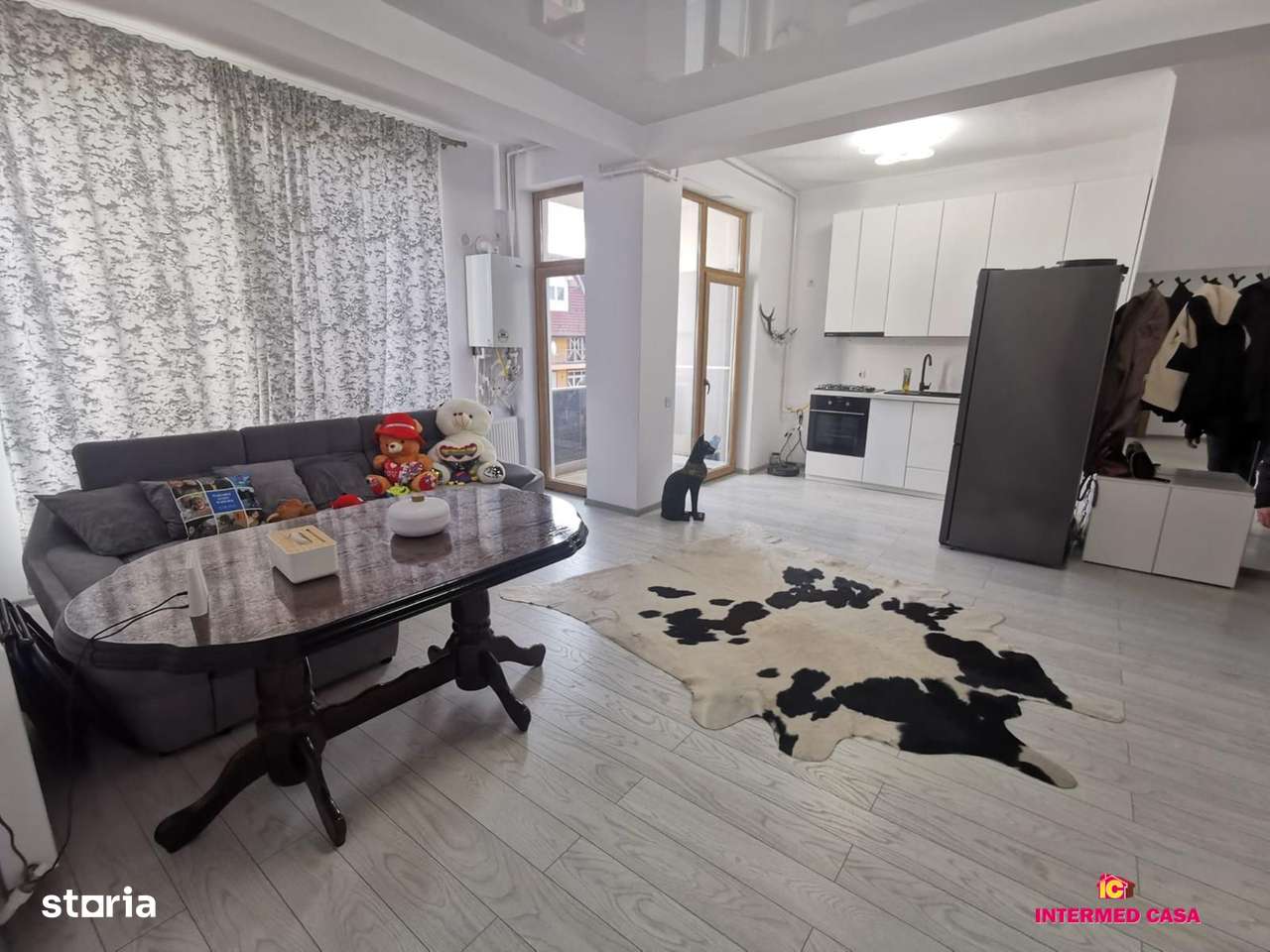 Apartament 2 cam, et 1 din 2, zona Elgringo - Imagine principală: 3/8