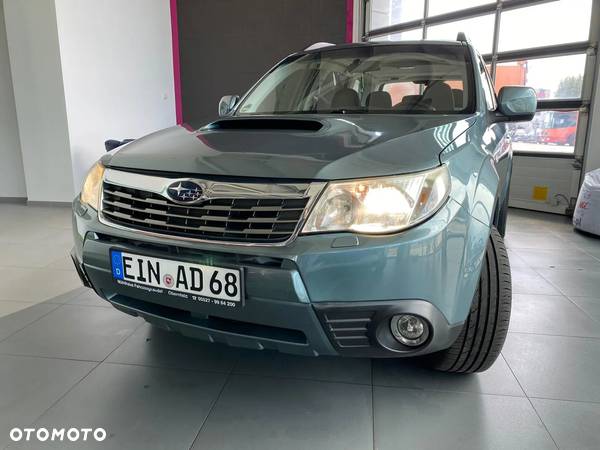 Subaru Forester 2.0D Exclusive - 29