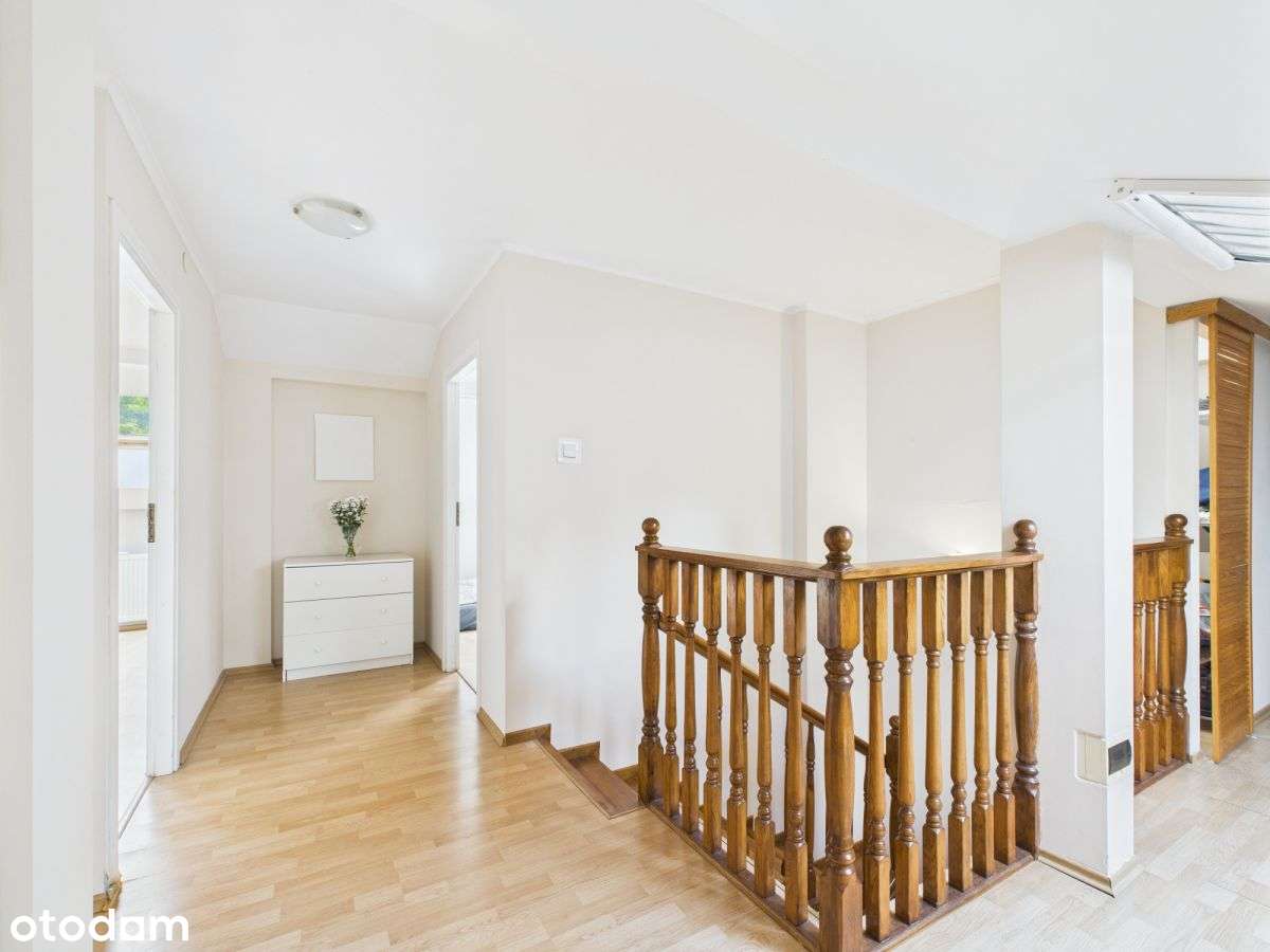 Wyjątkowa nieruchomość w malowniczym Żółwinie-9