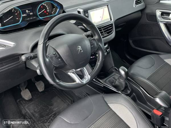 Peugeot 2008 1.6 BlueHDi Allure - 17