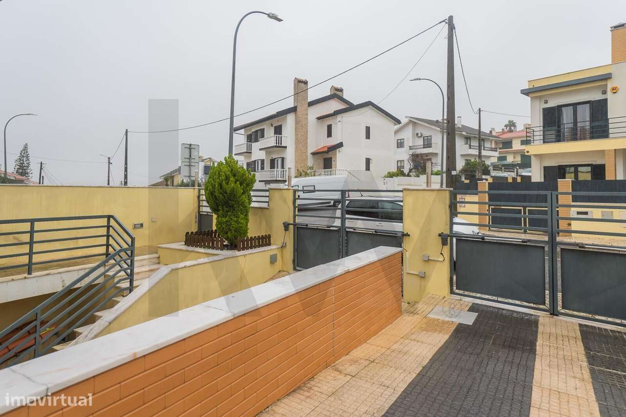 Moradia T4+1 em Agualva-Cacém – Conforto, Qualidade e Vista Desafogada - Grande imagem: 5/60