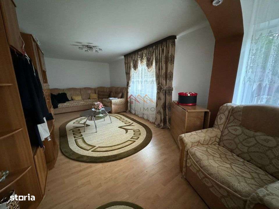 Casa 4 camere, anexe, recent renovata, foisor, teren 781mp, Izvoru, DB - Imagine principală: 5/17