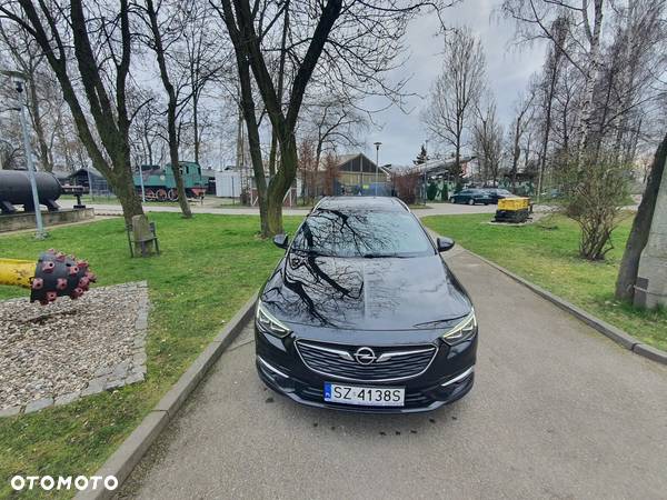 Opel Insignia Sports Tourer 2.0 Diesel Ultimate Exclusive - 2