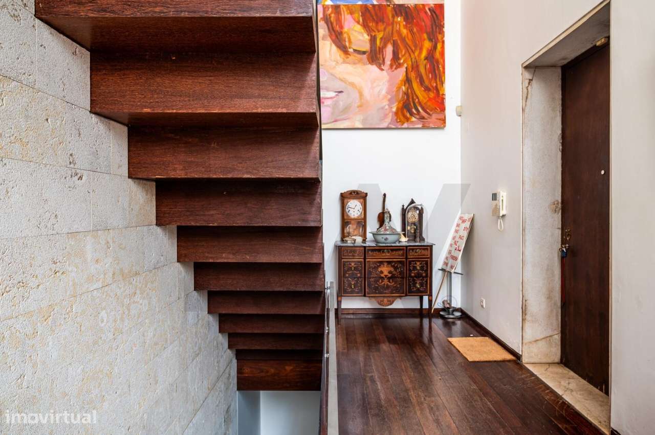 Fantástica Moradia localizada na tranquila zona da Várzea de Sintra.-20