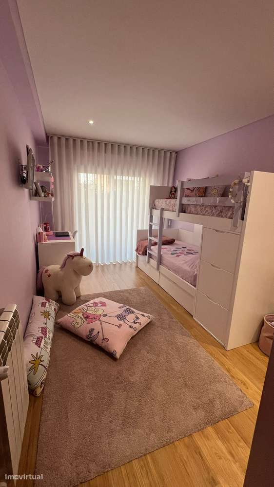 T3 com piscina e garagem em Ermesinde-18