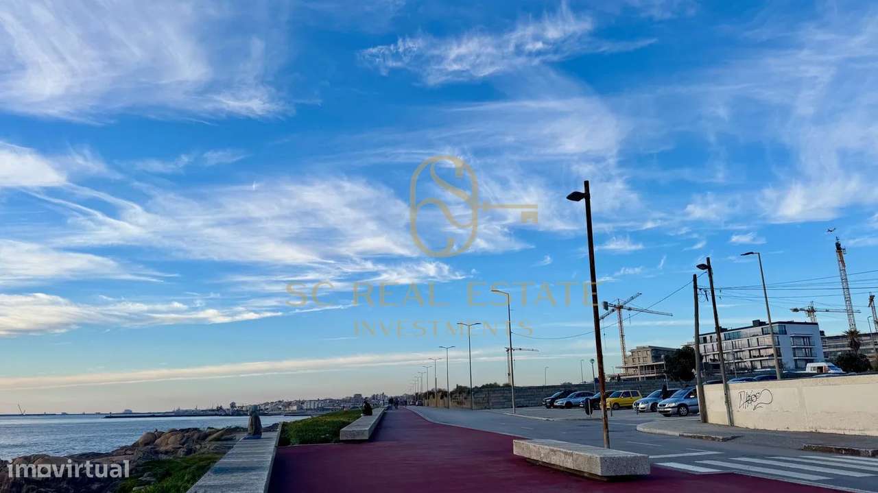 Excelente T3 Novo, com vistas deslumbrantes sobre o Atlântico.-26