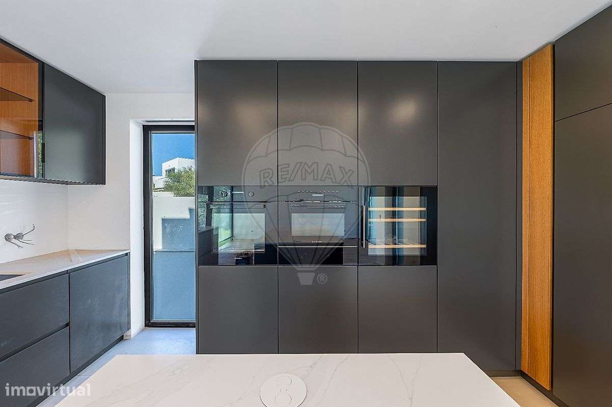 Moradia T5 para venda-14