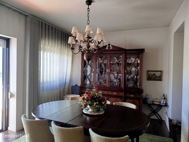 Apartamento T4 no Centro da Cidade - Como Novo!-20