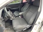 Toyota Avensis 2.0 D-4D Sol - 7