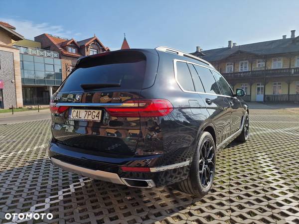 BMW X7 xDrive40i - 17