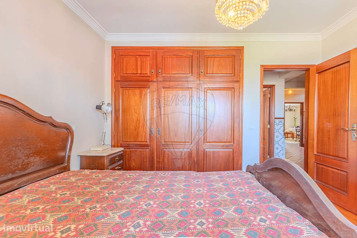 Moradia T4 para venda-18