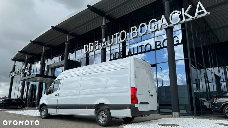 Mercedes-Benz SPRINTER 317 CDI FURGON DŁUGI MT6 - 8